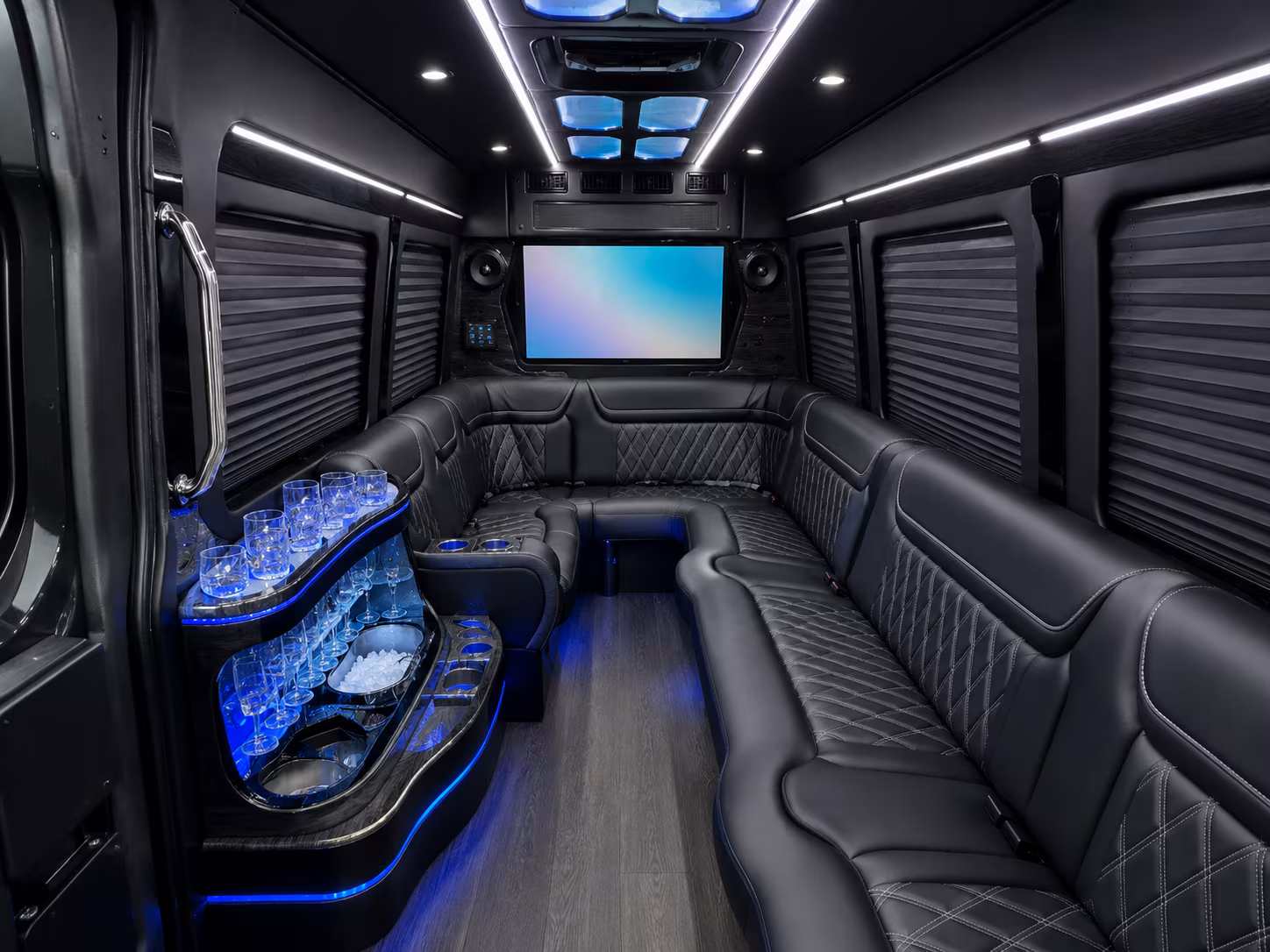 beverlycharterbuscompany com makes finding long distance bus rentals from beverly fast and simple