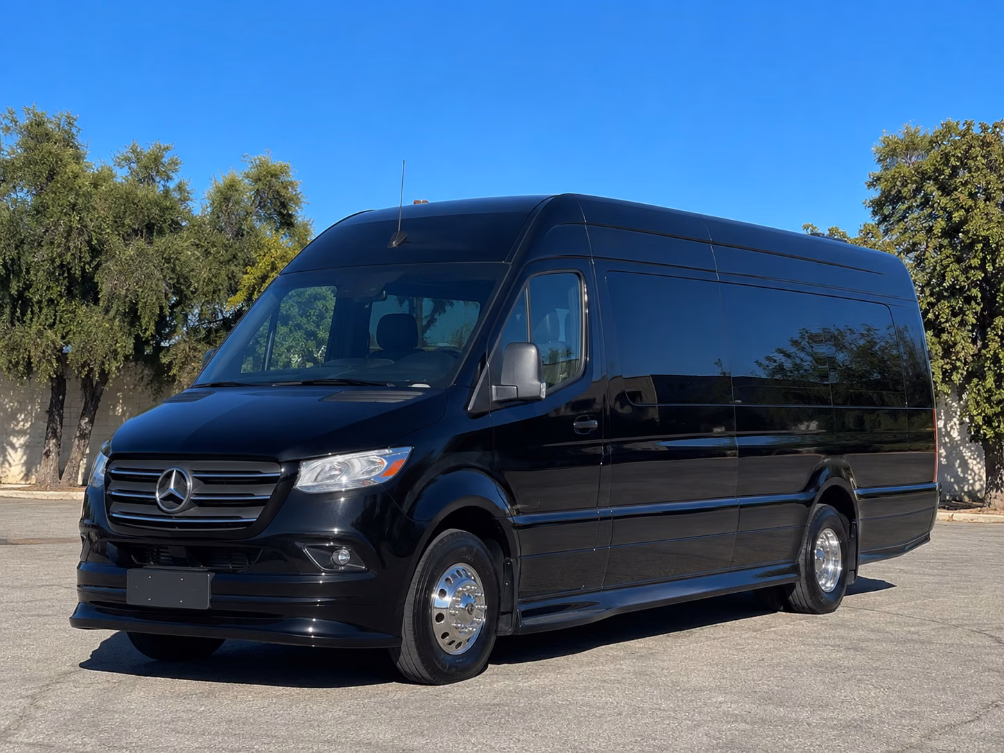 transportation serving beverly and nearby cities