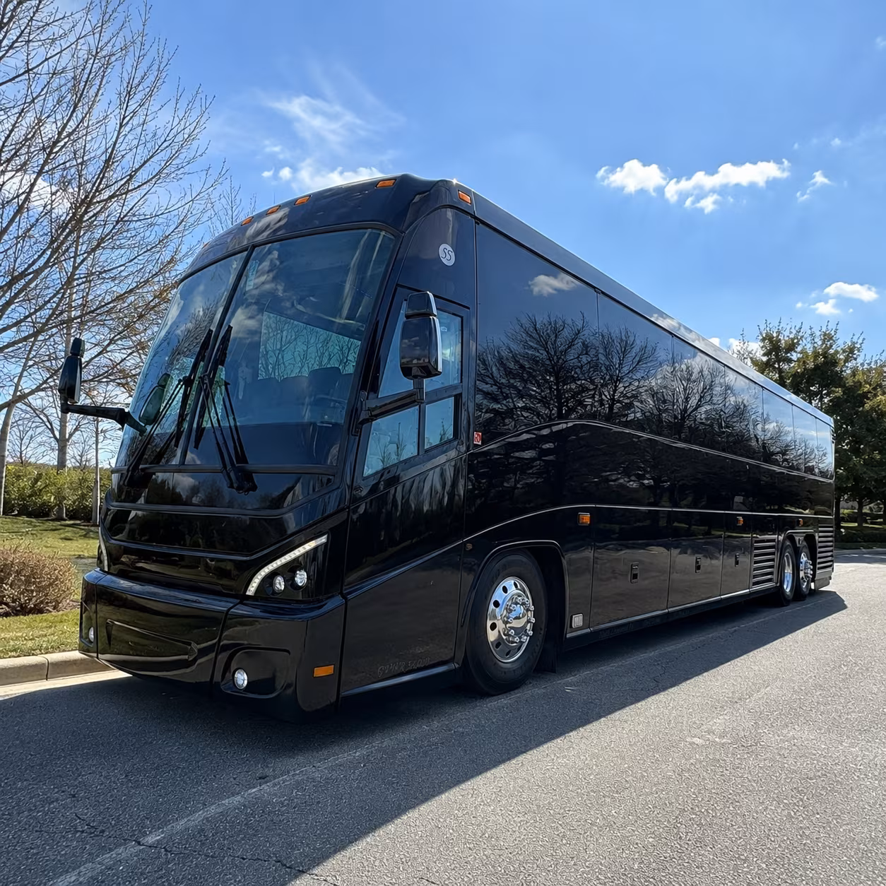 worcester charter bus